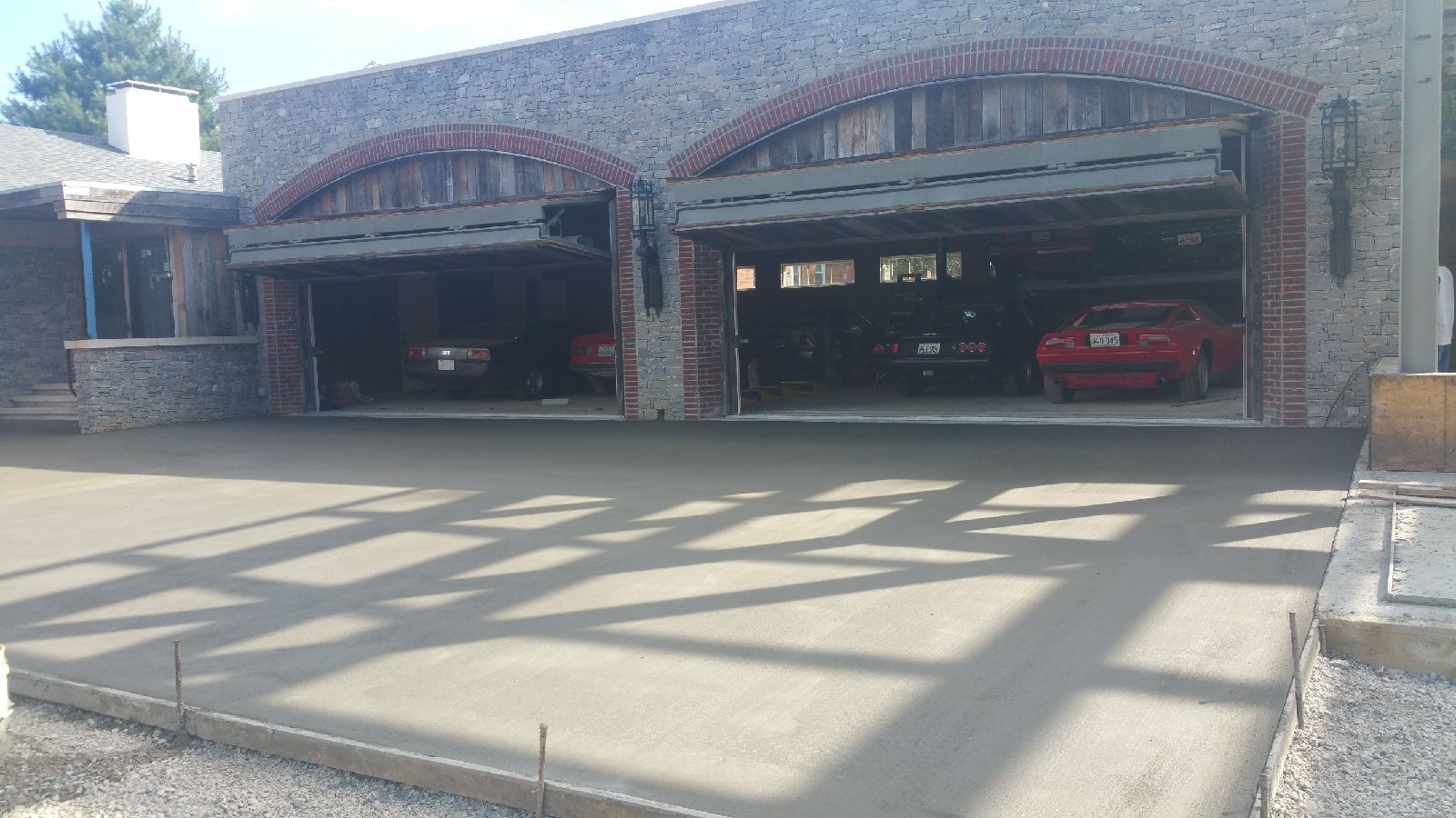 Concrete driveway installation Louisville KY